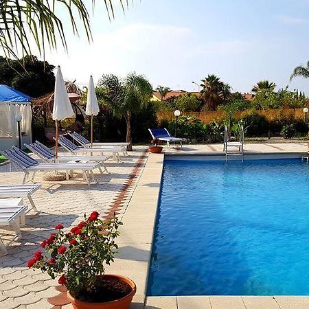 Villa Conti Giardini-Naxos Extérieur photo